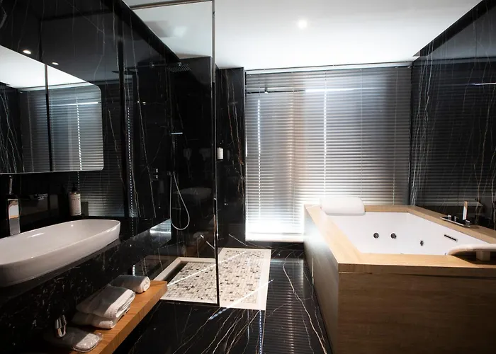 Marinaj Hotel&spa 4*