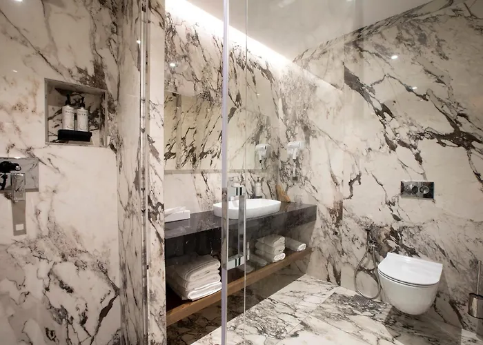 Marinaj Hotel&spa 4*