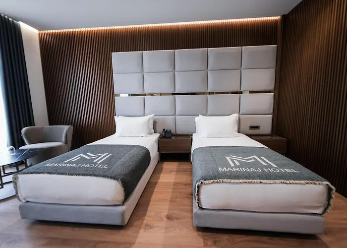 Hotel Marinaj &