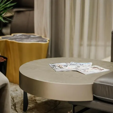 Marinaj & Szálloda Tirana