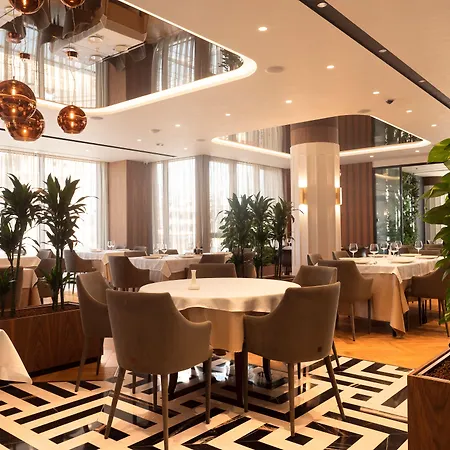 Marinaj & Hotel Tirana