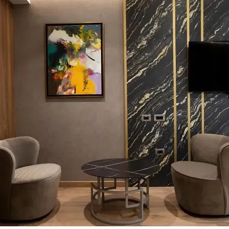 Hotel Marinaj &