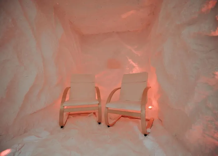 Hotel Marinaj & Tirana